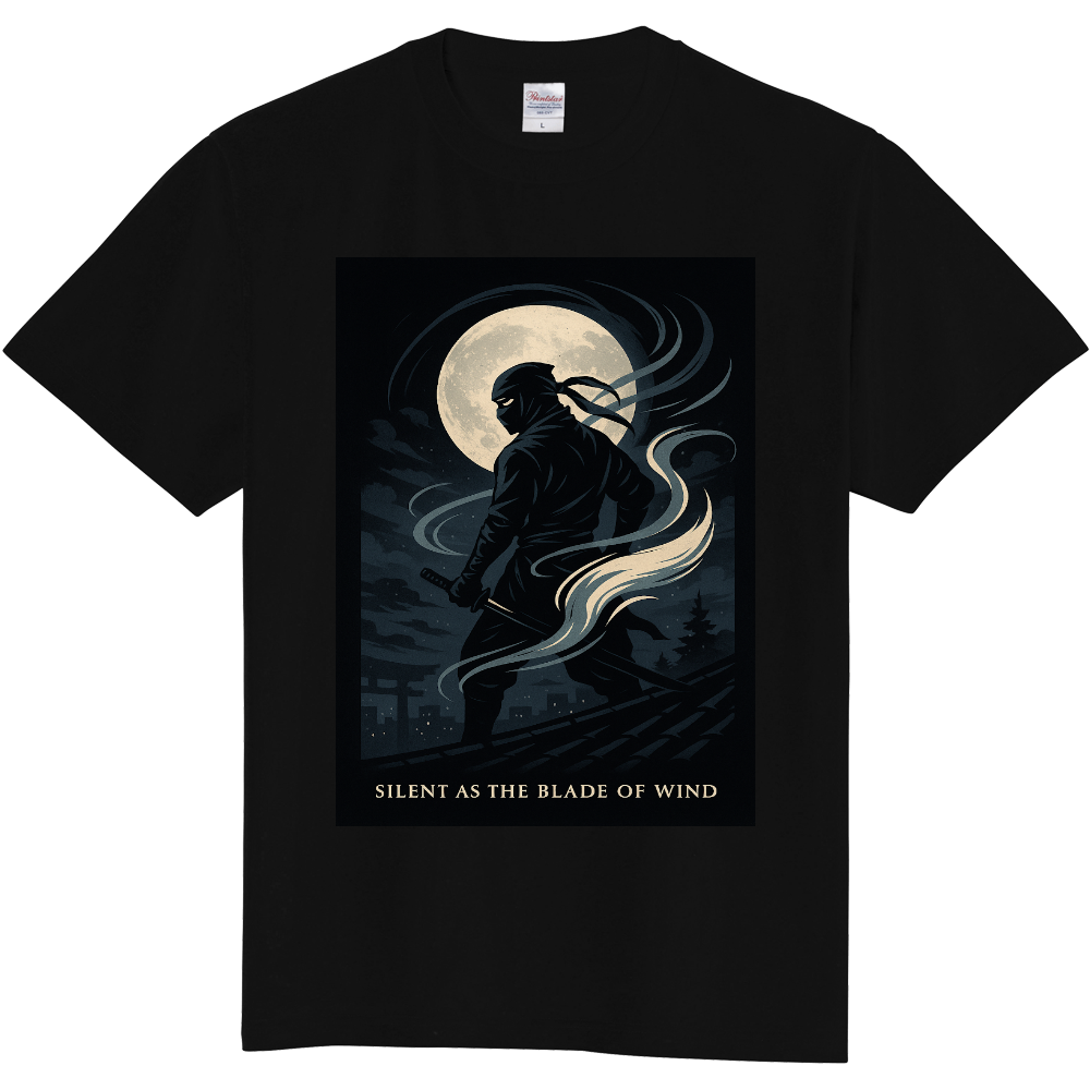 【SILENT AS THE BLADE OF WIND】月下の忍者を描いた和モダンアートTシャツ