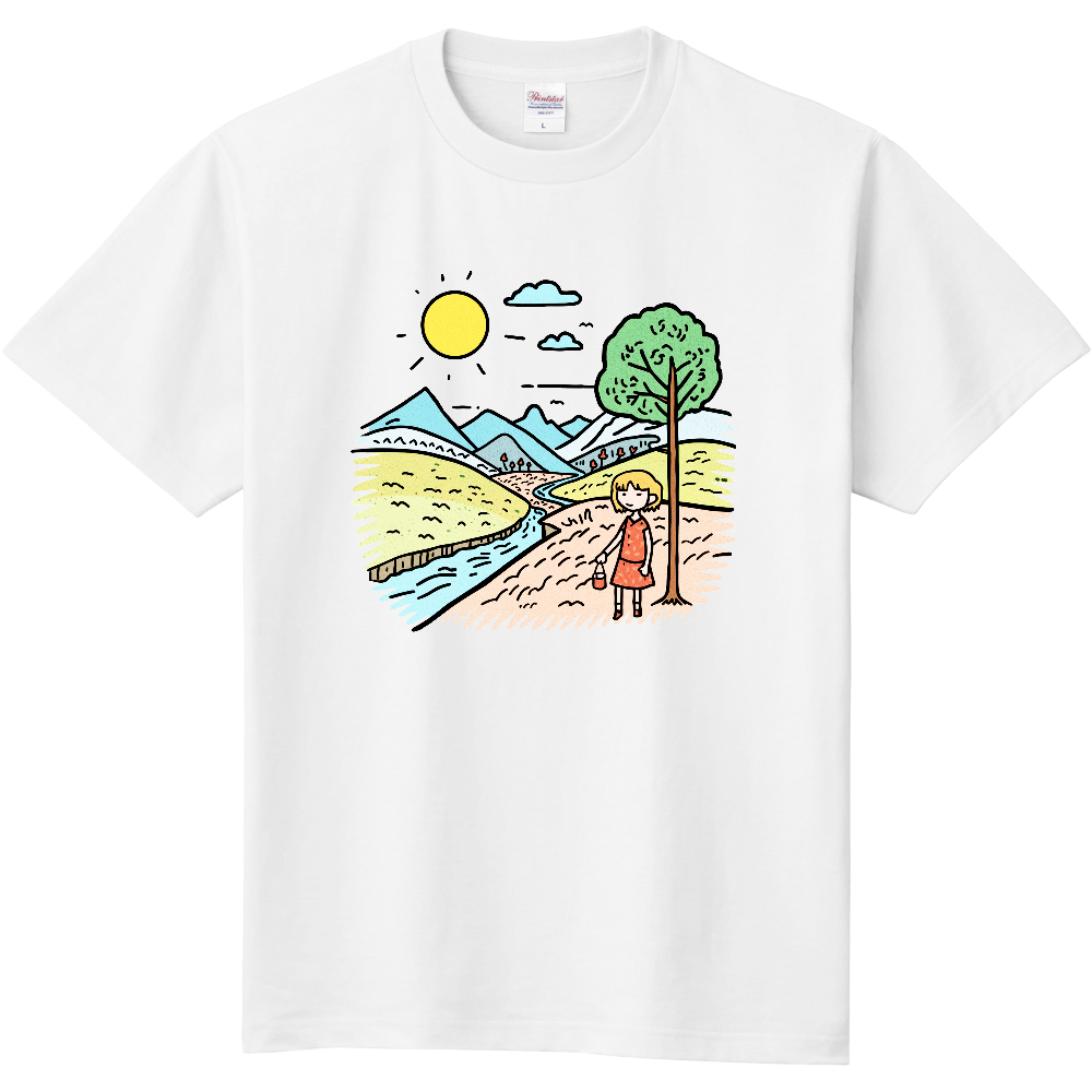 水を汲みに来た少女のTシャツ