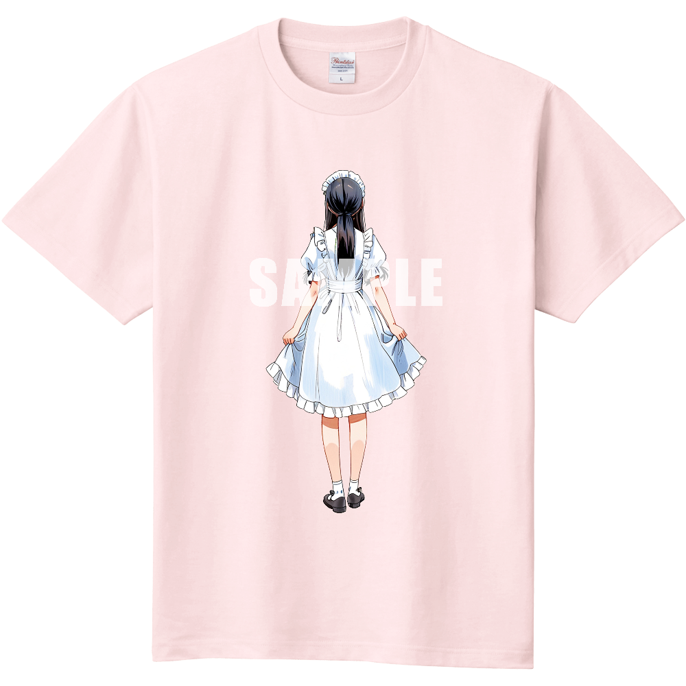 後ろ向きの女性のTシャツ
