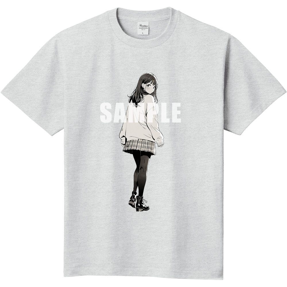 後ろ向きの女性のTシャツ