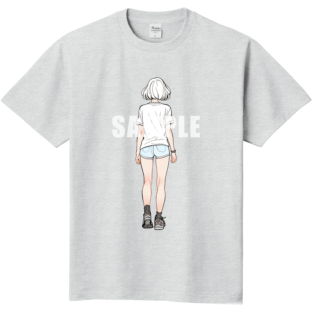 後ろ向きの女性のTシャツ
