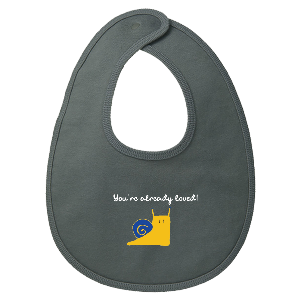 カタツムリロゴ入りスタイ