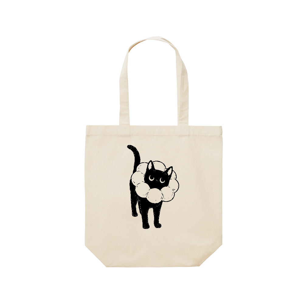 ふわふわエリザベスカラーの黒猫くん