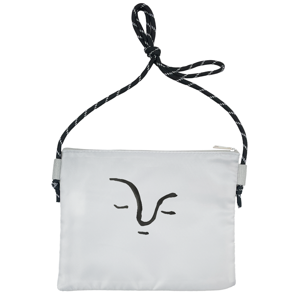 そっと見守りサコシュ