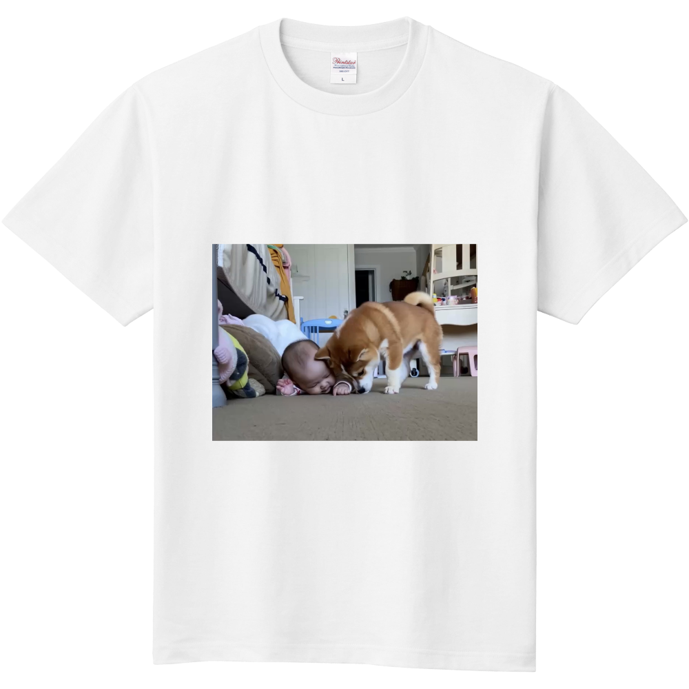 かわいい犬と赤ちゃんのTシャツ