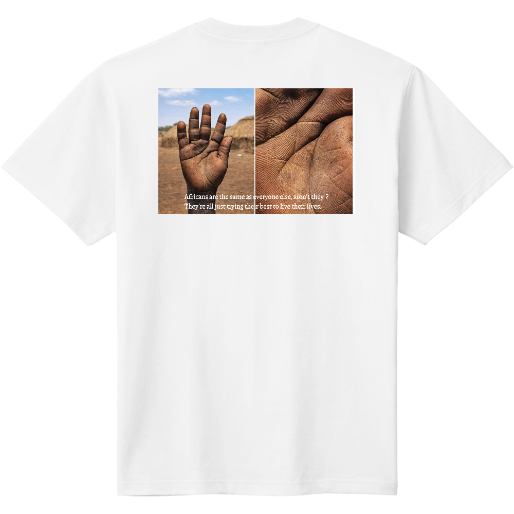 アフリカ人の手　Tシャツ1