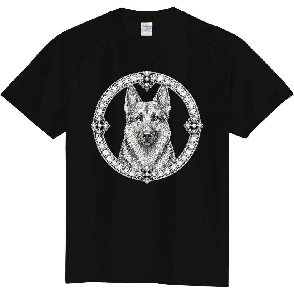 PLATINUM LEGEND DOGS COLLECTION  ― 5犬種 × 永遠の輝きを纏うプレミアムジュエリードッグTシャツ ―  プラチナダイヤモンドのような輝きを放つ5種類の大型犬  GERMAN SHEPHERD GUARDIAN  意味：最高の守護者  知性・勇敢さ・忠誠心を兼ね備えた犬種。  家族を守る強い心を、プラチナの光としてデザイン