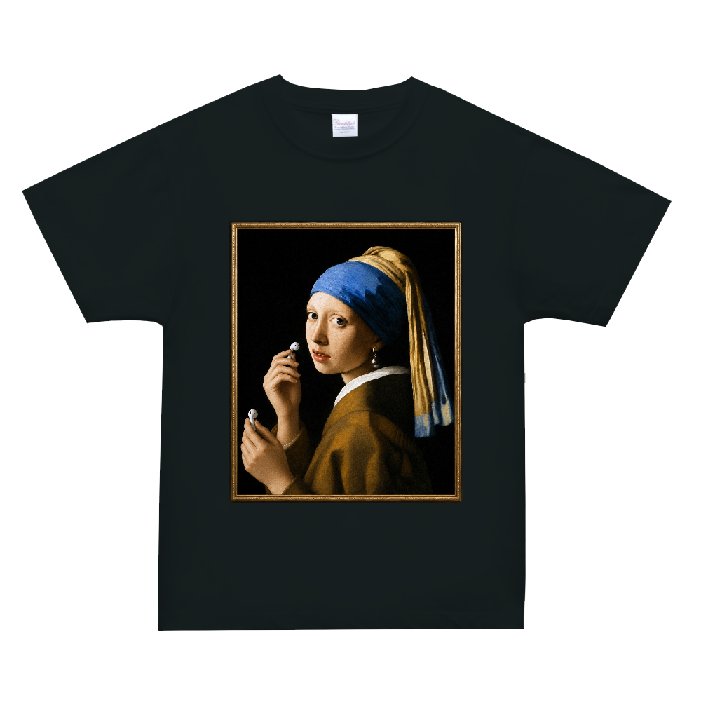 Girl with AirPods Tシャツ