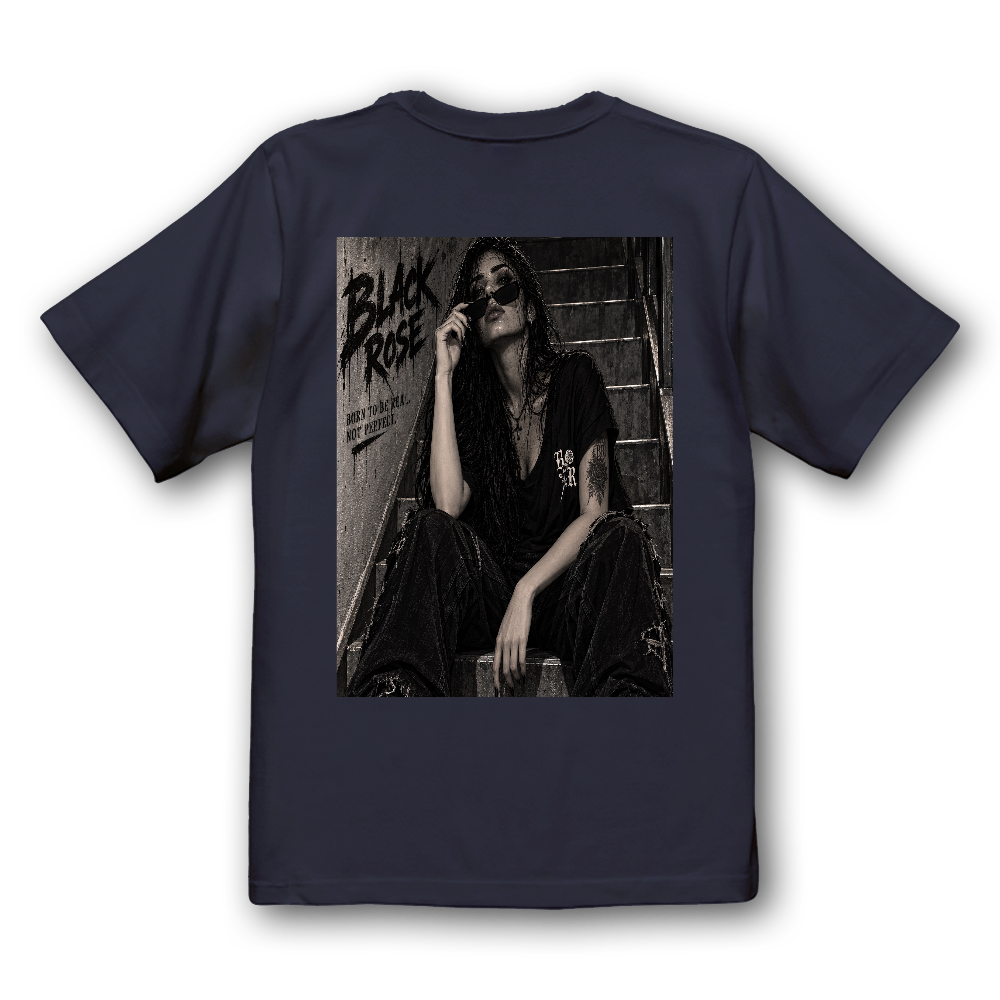 BLACK ROSE|孤高のバッドガール グラフィックTシャツ