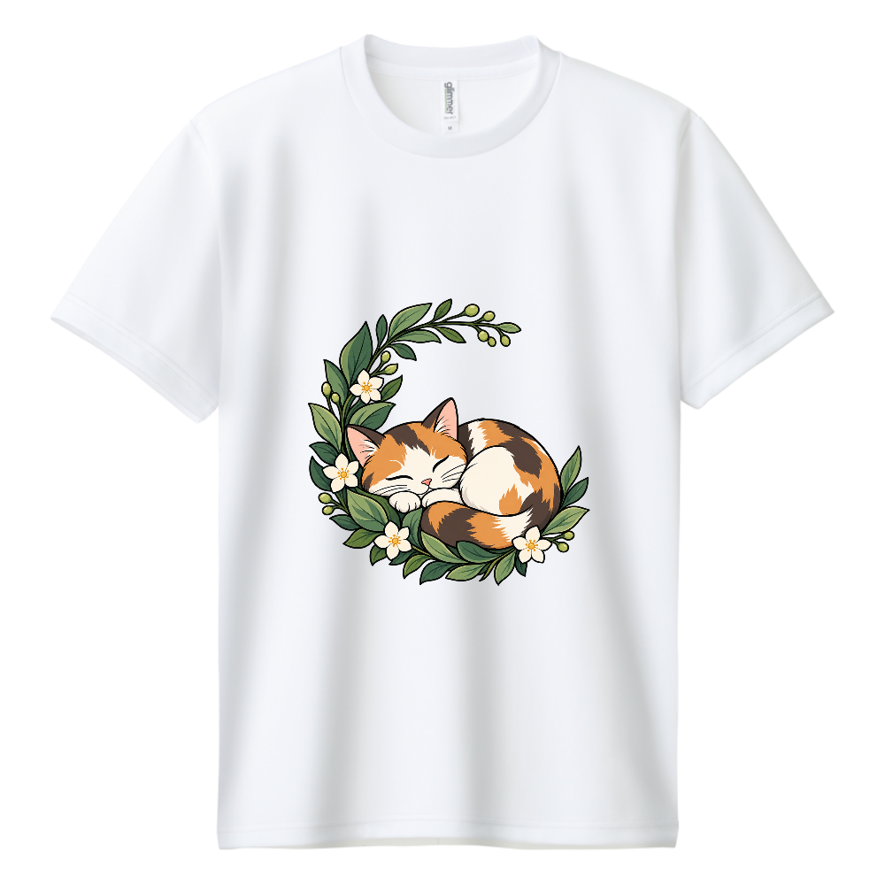 植物のゆりかごで眠る三毛猫
