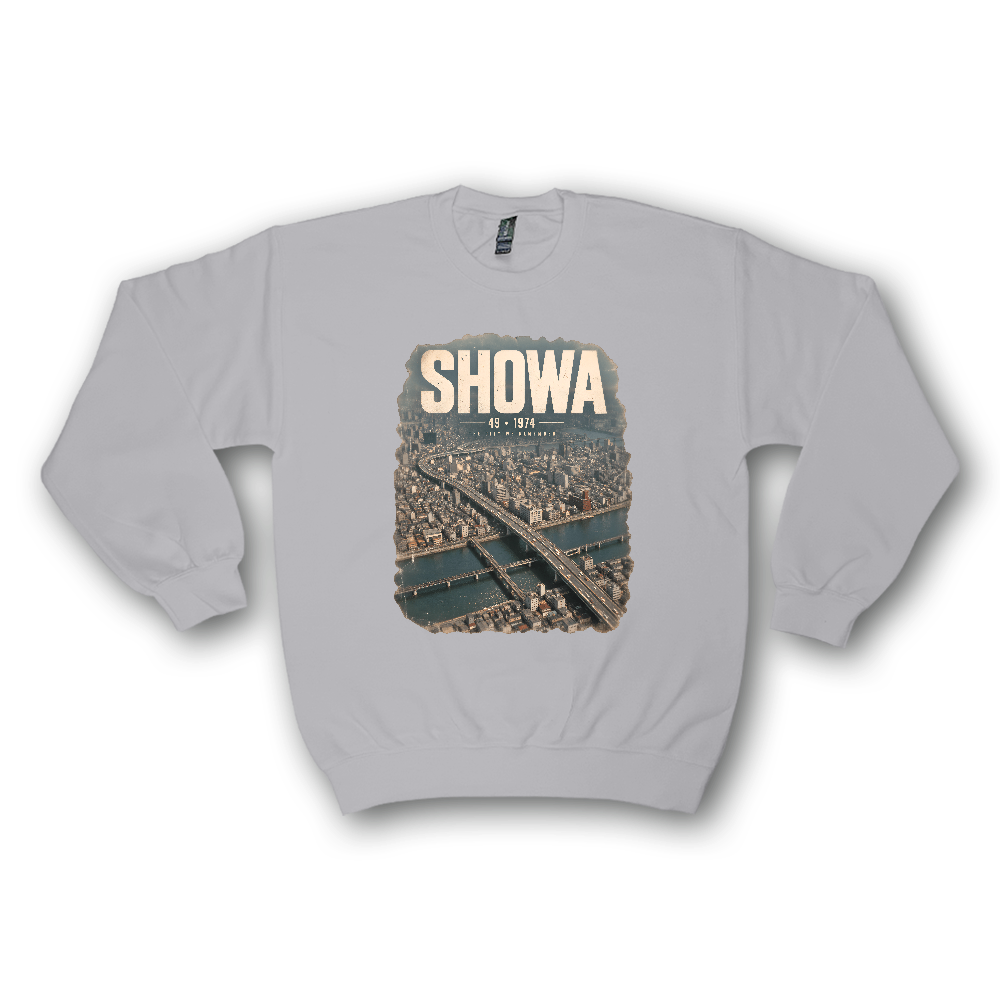 SHOWA カレッジレタリングロゴ クルーネックスウェット — GILDAN仕様