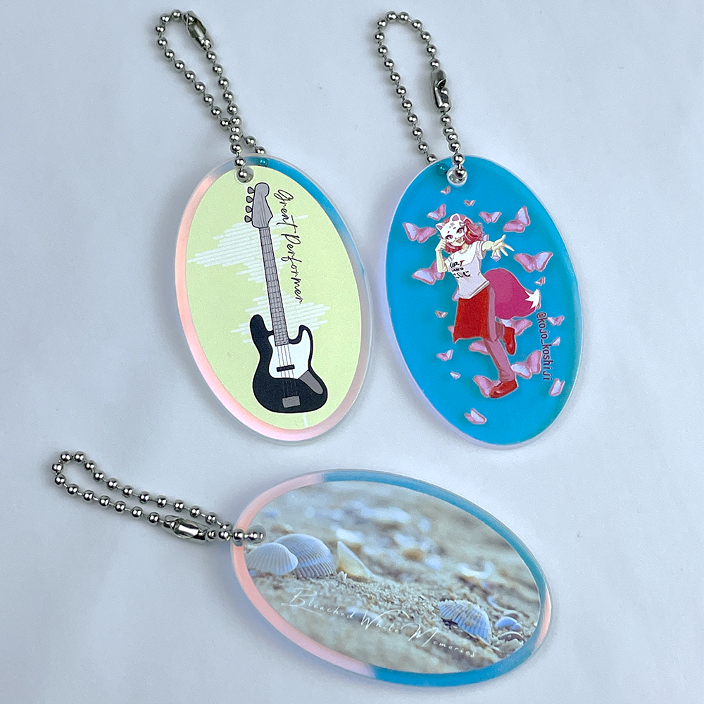 ホログラムアクリルキーホルダー（楕円型）6cm オーロラ